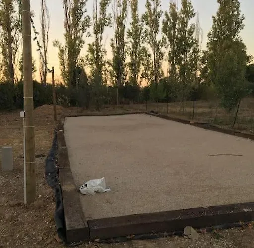 Mobil-home Dans Un Beau Cadre A 15 Km Des Plages. Lunel